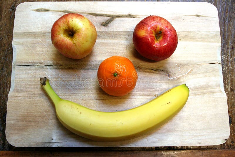 Happy Fruit
