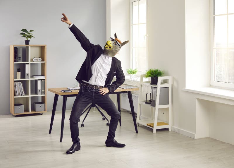 Donkey dancing pose 12490077 PNG