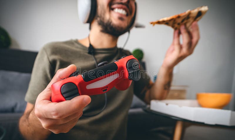 81,200+ Online Gamer Stock Photos, Pictures & Royalty-Free