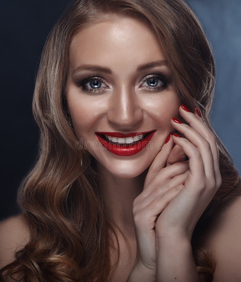 Closeup Portrait of Smiling Caucasian Young Woman Model with Glamour ...