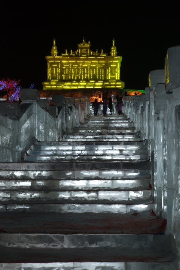 Harbin Golden Palace Ice Sculpture