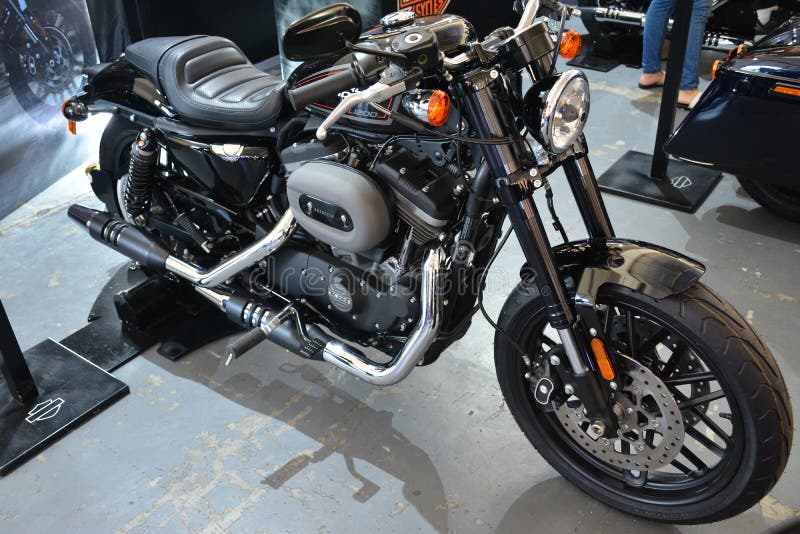 HarleyDavidson Roadster Review  MCNews