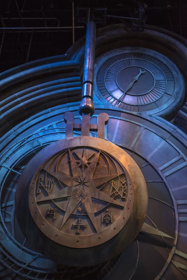 Harry Potter Clock Tower Pendulum Redaktionelles Stockbild Bild von