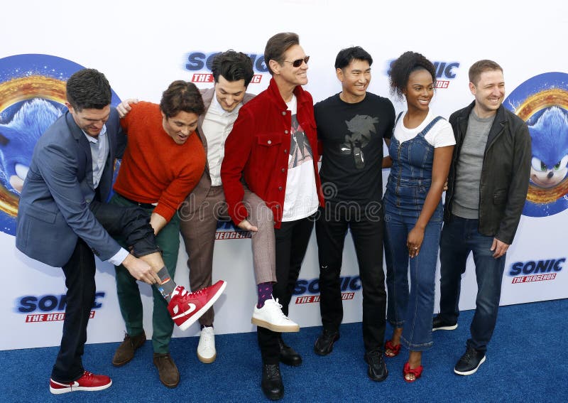 Haruki satomi james marsden ben schwartz jim carrey tika sumpter τζεφ φάουλερ και τόμπι άσερ στοκ φωτογραφία με δικαίωμα ελεύθερης χρήσης