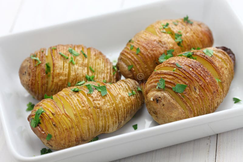 Hasselback Potatisar, Svensk Mat Fotografering För Bildbyråer - Bild Av ...