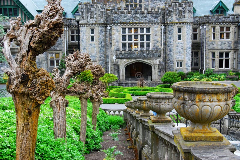 Hatley castle stock photo. Image of hatley, columbia, garden 5357618