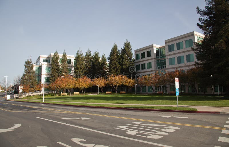 Apple Incs headquarters at One Infinite Loop in Cupertino, California, USA. Apple Incs headquarters at One Infinite Loop in Cupertino, California, USA.
