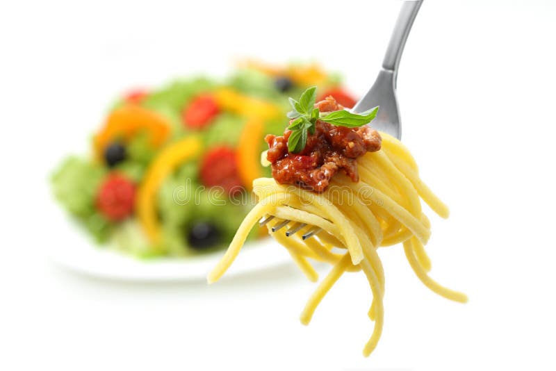 Haus stellte Isolationsschlauch mit Fleisch Bewohner von Bolognese her stockbild Haus stellte Isolationsschlauch mit Fleisch Bewohner von Bolognese her stockbild