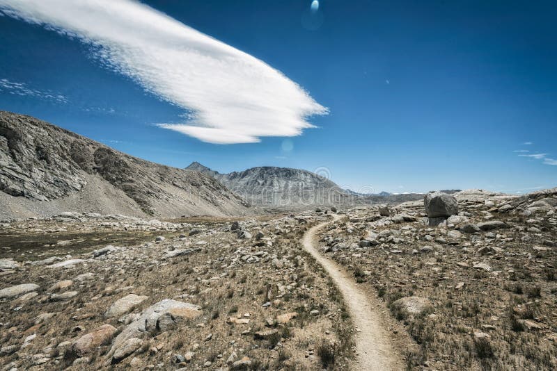Hausse de John Muir Trail image stock Hausse de John Muir Trail image stock