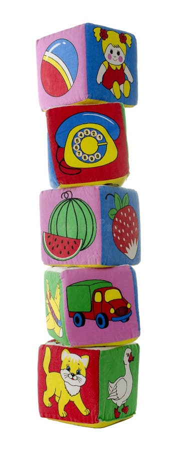 Haute Tour Des Cubes En Jouet Image stock - Image du cube, brique: 21949821