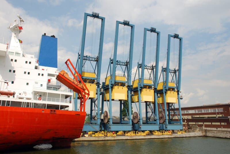 ONLINE MACHINE VEILING IN DE HAVEN VAN ANTWERPEN visual data 8