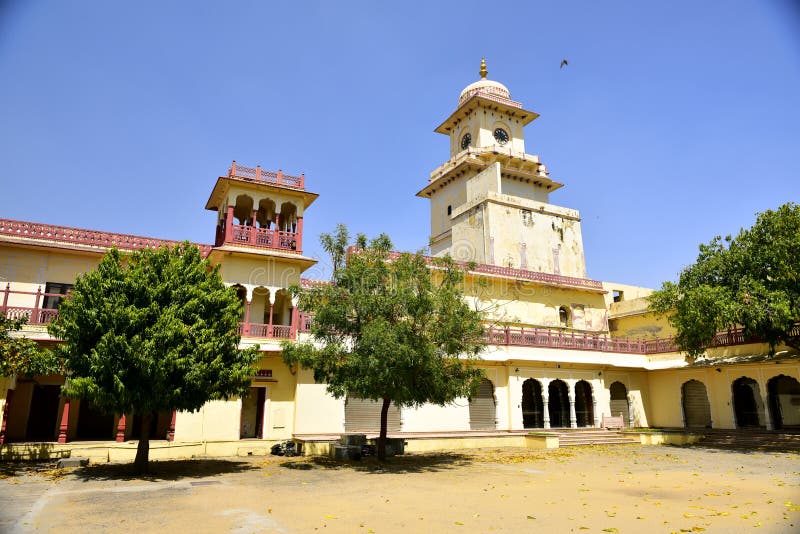 The palace of Jaipur, erected in 1799 on the initiative of the Sawai Pratapa Singh maharaja, is a perfect example of Rajputs architecture. A red sandstone monument with a monumental façade stood at one of the main streets of Jaipur to allow the court lady to observe the everyday life of the city. In the form of a crown of Krishna, a Hindu god. Its appearance resembles a honeycomb. It is located in the heart of the business center of Jaipur. Historical places of sight seeing family friends. The palace of Jaipur, erected in 1799 on the initiative of the Sawai Pratapa Singh maharaja, is a perfect example of Rajputs architecture. A red sandstone monument with a monumental façade stood at one of the main streets of Jaipur to allow the court lady to observe the everyday life of the city. In the form of a crown of Krishna, a Hindu god. Its appearance resembles a honeycomb. It is located in the heart of the business center of Jaipur. Historical places of sight seeing family friends