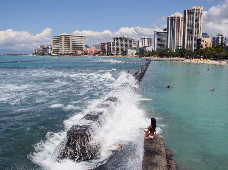 Hawaii Crashing waves