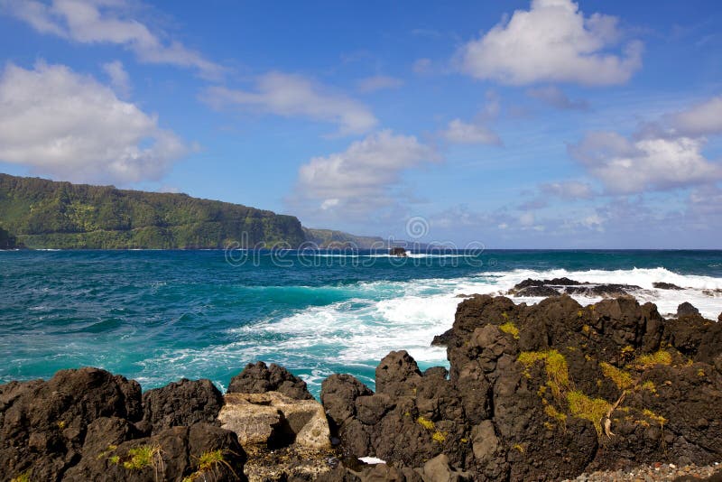 Hawaii sea shore