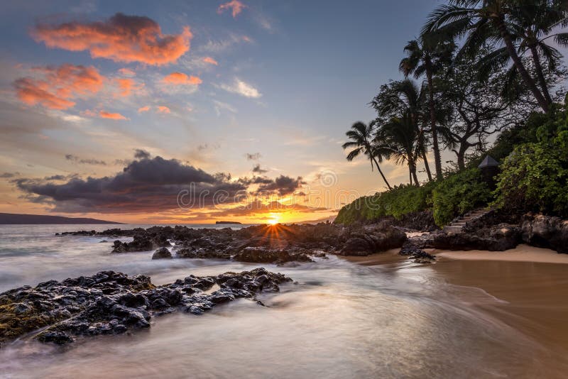 Hawaiian Paradise Sunset Stock Photo - Image: 49277442