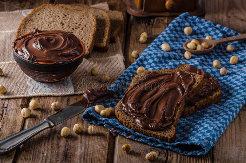 Hazelnut rozciągnięty wyśmienicie obraz royalty free Hazelnut rozciągnięty wyśmienicie obraz royalty free