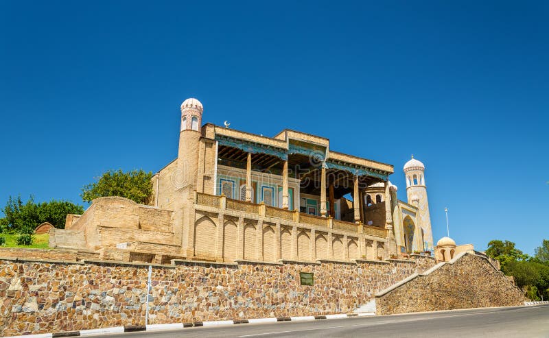 View of Hazrat Khizr Mosque in Samarkand, Uzbekistan. Pillar column garden stock images, royalty-free photos and pictures