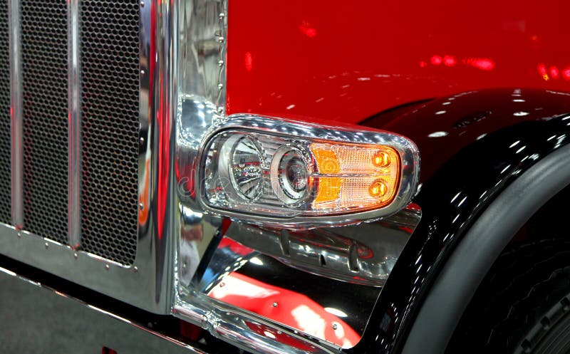 Head lamp of classic semi truck