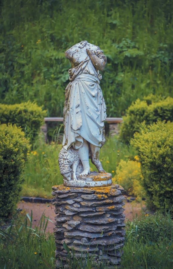 118 Headless Woman Sculpture Stock Photos Free & RoyaltyFree Stock