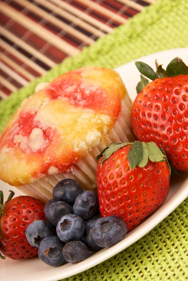 Healthy Desert Muffin and Fruit