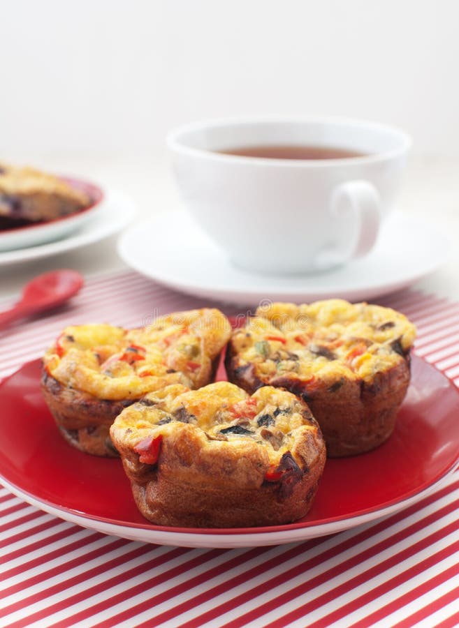 Healthy eggs and vegetables muffins