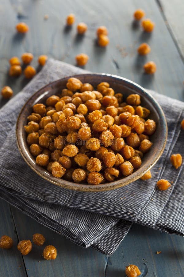Healthy Roasted Seasoned Chick Peas royalty free stock images