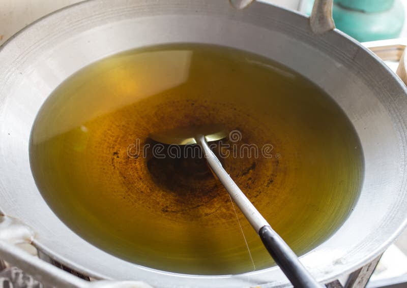 Heat pan, add oil stock photo. Image of vegetable, black 61267688