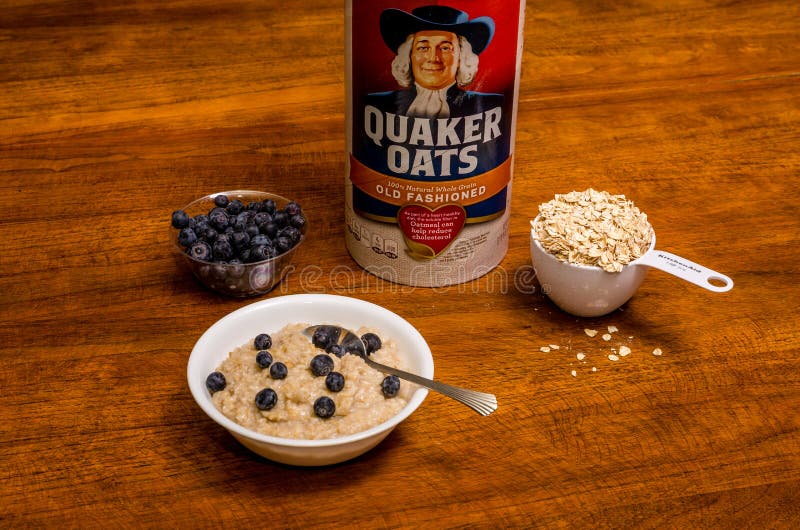 Quaker cereal hi-res stock photography and images - Alamy