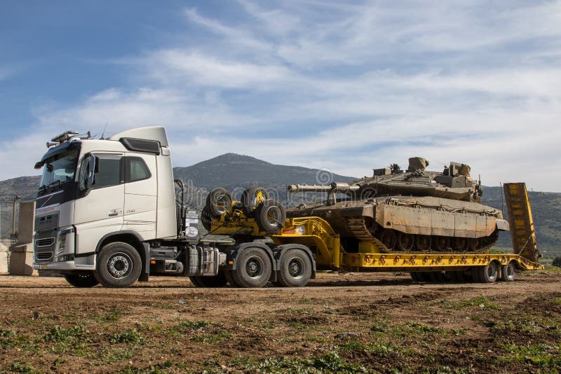 Heavy haulage truck