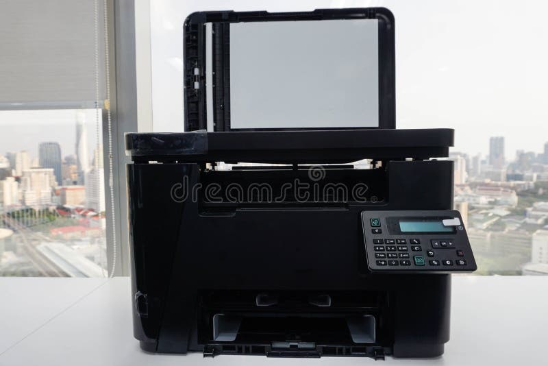 Lift up the printer plate for scanning. Lift up the printer plate for scanning
