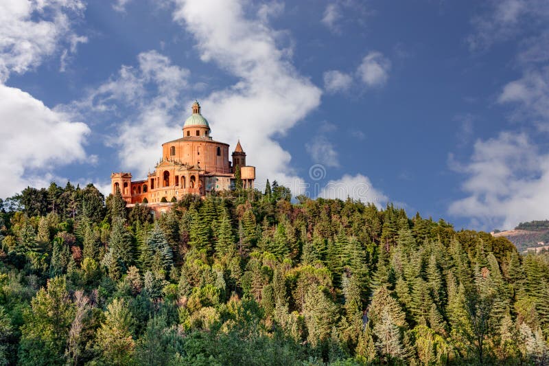 Heiligdom van de Madonna Di San Luca, Bologna royalty-vrije stock afbeeldingen Heiligdom van de Madonna Di San Luca, Bologna royalty-vrije stock afbeeldingen