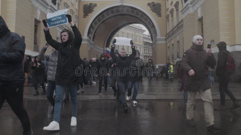 HEILIGE-PETERSBURG, RUSLAND, 26 APRIL, 2017 Russisch anticorruptieprotest