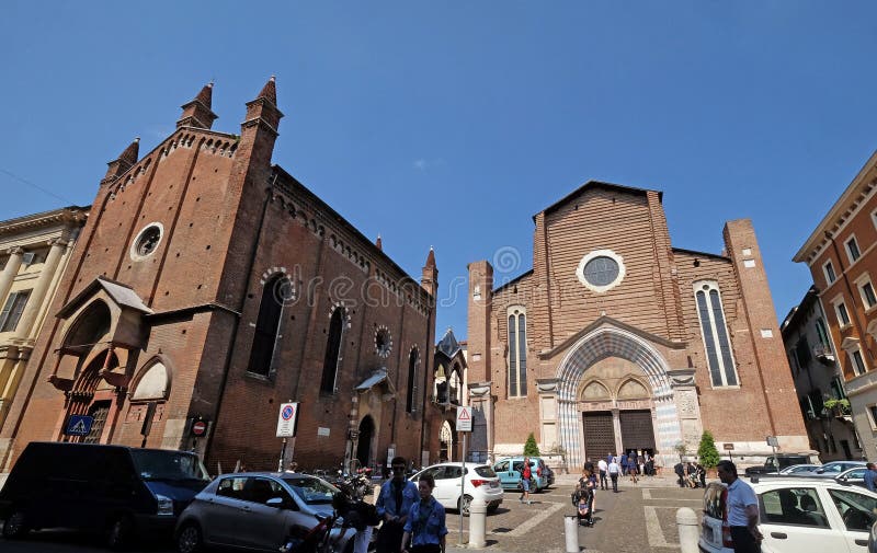 Heiliges Anastasia und San Pietro Martire Church in Verona lizenzfreies stockfoto Heiliges Anastasia und San Pietro Martire Church in Verona lizenzfreies stockfoto