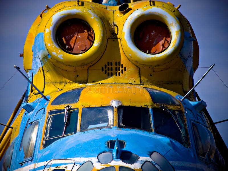 Bathyscaphe De Jacques-Yves Cousteau Para a Pesquisa Oceanográfico Perto Do  Museu Oceanográfico, Mônaco Foto de Stock Editorial - Imagem de museu,  monaco: 128694493