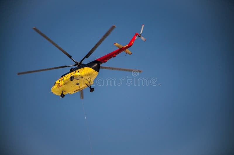 Helicopter Delivering Material Stock Image Image of power, cable