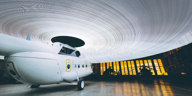 Heliopter μέσα ρωσικό σε αστικό υπόστεγων στοκ εικόνα με δικαίωμα ελεύθερης χρήσης