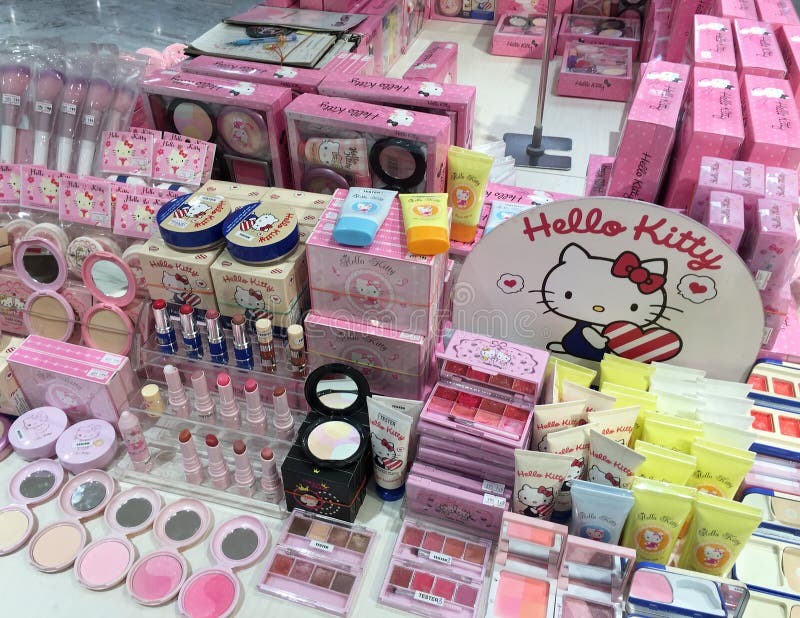 Hello Kitty Store in Siam Square One Mall, Bangkok Editorial Stock Image -  Image of assortment, editorial: 152146264