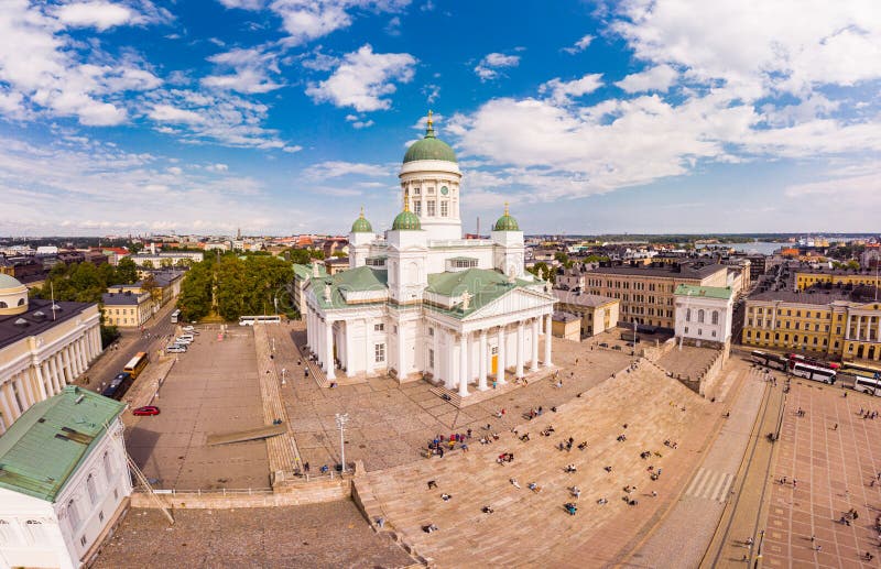 mestre Problemer arve Helsinki Suurkirkko, Finland: Beautiful Top View from Drone on Historic  City Centre, Senate Square and Evangelical Stock Photo - Image of pano,  dome: 162222698