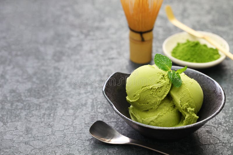 Hemlagad glass för grönt te för matcha