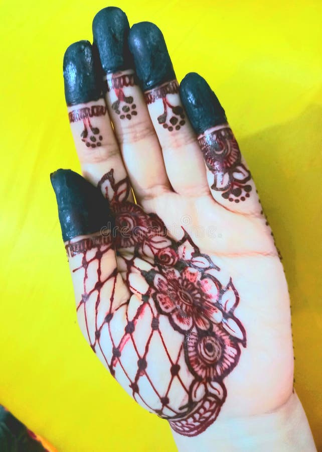 Party Mehndi Design Pics | Here are Some Trendy and stylish … | Flickr