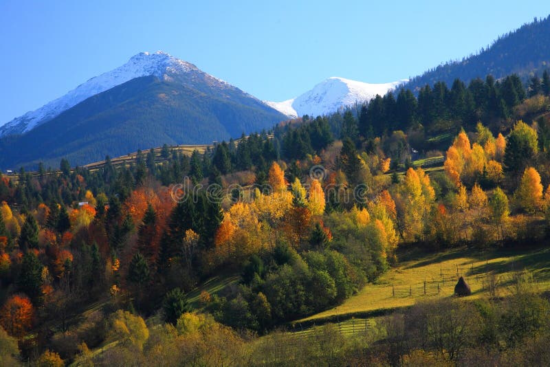 Herbstlandschaft lizenzfreies stockbild