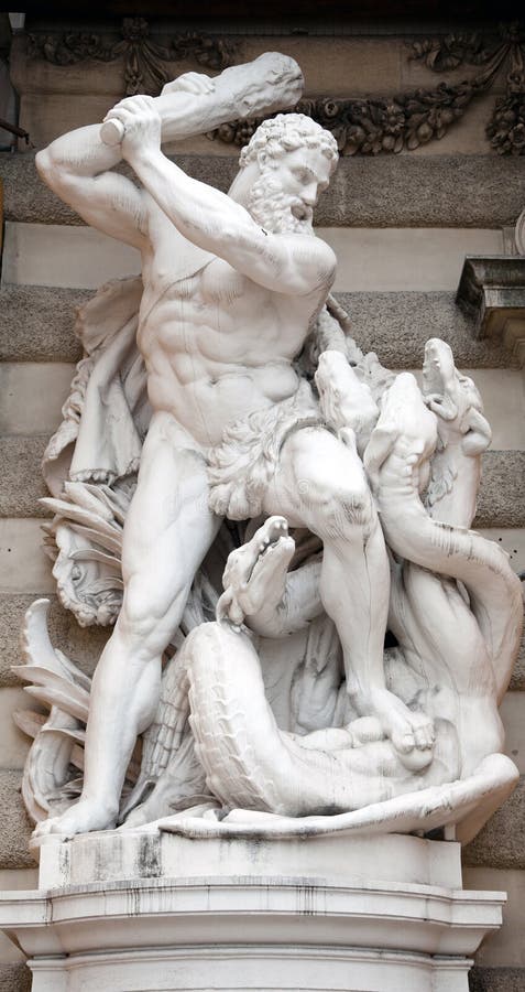 Hercules statua