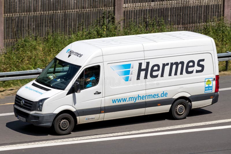 Hermes Delivery Van on Motorway Editorial Stock Photo - Image of germany,  forwarding: 123335143