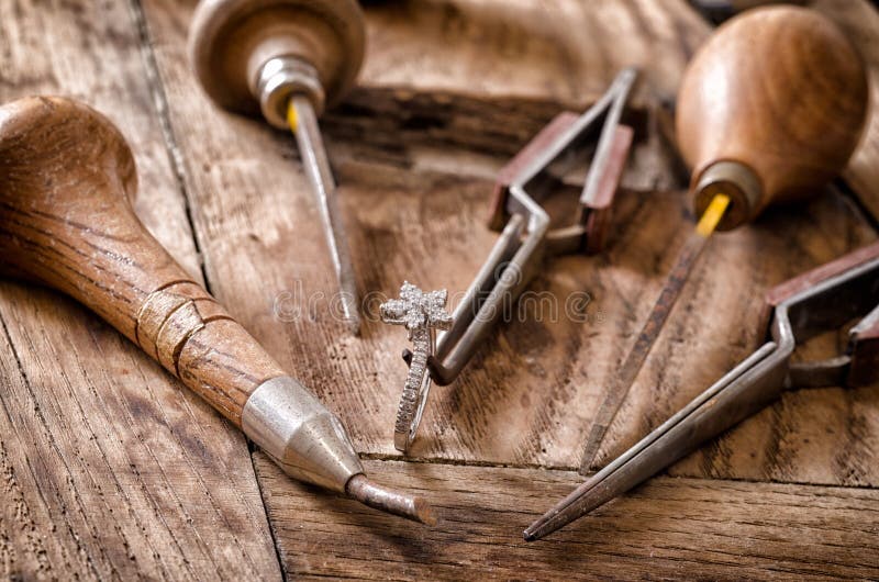 Herramientas del orfebre foto de archivo. Imagen de nadie 22813390