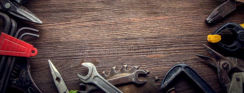 Herramientas viejas sucias fotos de archivo