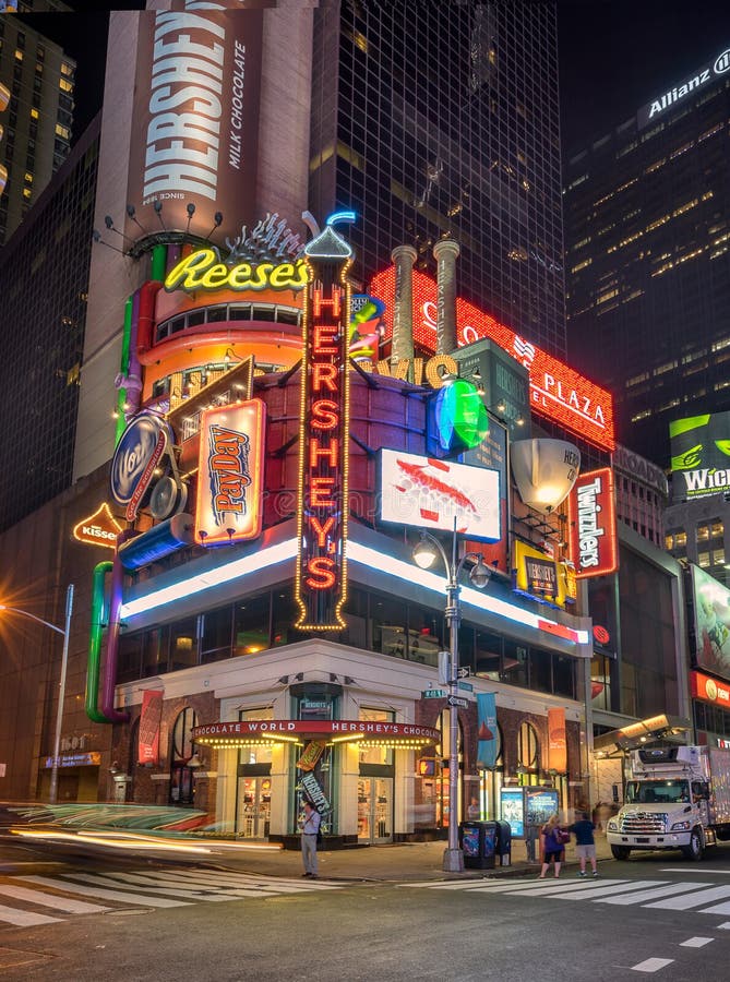Hershey S Chocolate World Times Square Hershey S Chocolate World Times Square