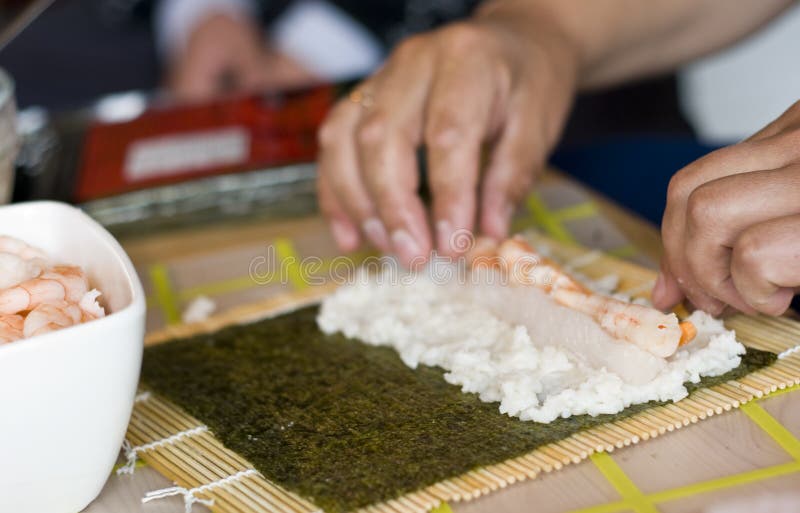 Herstellung der Sushi stockfoto Herstellung der Sushi stockfoto
