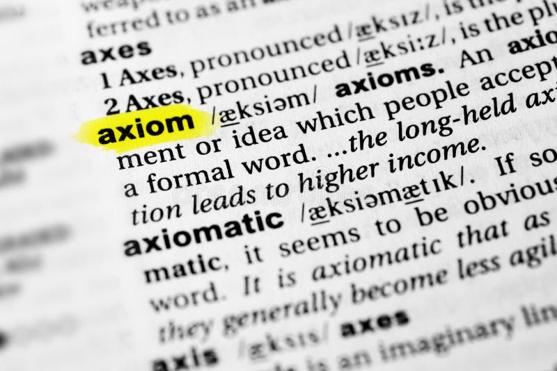 Hervorgehobenes englisches Wort ` Axiom ` und seine Definition im Wörterbuch stockfotos Hervorgehobenes englisches Wort ` Axiom ` und seine Definition im Wörterbuch stockfotos