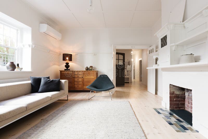 Het binnenland van de luxewoonkamer in eigentijds meubilair wordt gestileerd dat stock afbeelding Het binnenland van de luxewoonkamer in eigentijds meubilair wordt gestileerd dat stock afbeelding