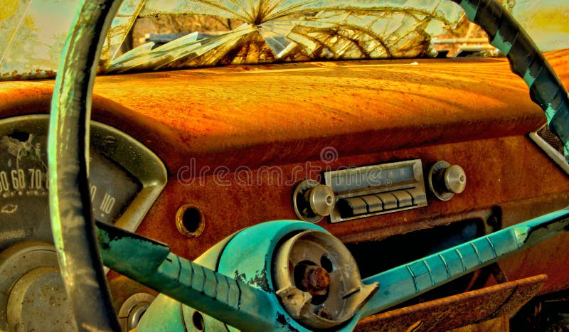 Het dashboard van de oldtimer royalty-vrije stock fotografie Het dashboard van de oldtimer royalty-vrije stock fotografie
